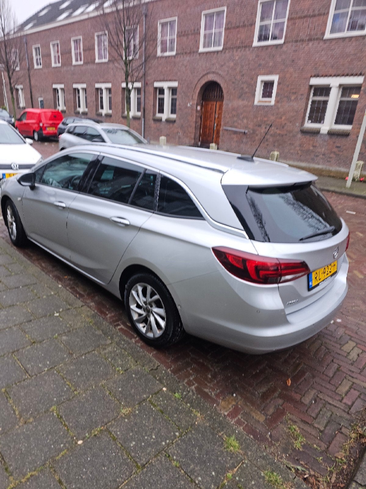 Opel Astra 1.6 Cdti 81KW Sports Tourer 2018 Grijs, Auto's, Opel, Euro 6, 4 cilinders, Leder en Stof, Origineel Nederlands