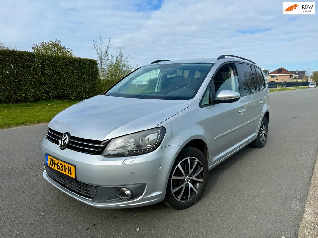 Volkswagen Touran 1.6 TDI Comfortline 7p. DSG/APK/NAVI/CRUIS, Euro 5, 4 cilinders, Parkeersensor, 7 stoelen