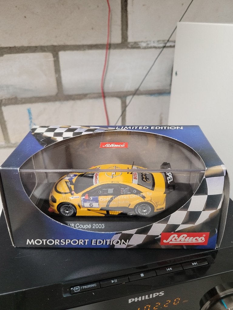 opel astra V8 coupe schuco 1:43 24h nurburgring, Hobby en Vrije tijd, Modelauto's | 1:43, Ophalen of Verzenden, Zo goed als nieuw