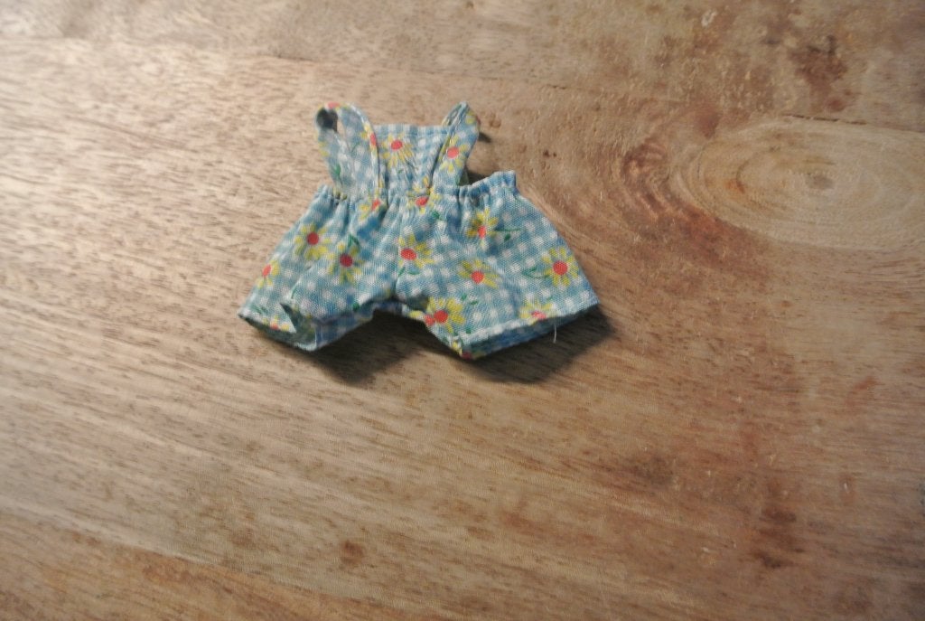 Barbie Shelly Kleertjes/ nr 72, Ophalen of Verzenden, Gebruikt, Barbie