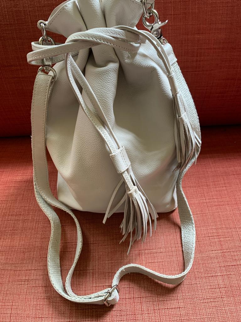 Claudia Sträter Amsterdam-Nieuw, Ophalen of Verzenden, Nieuw, Beige, Overige typen