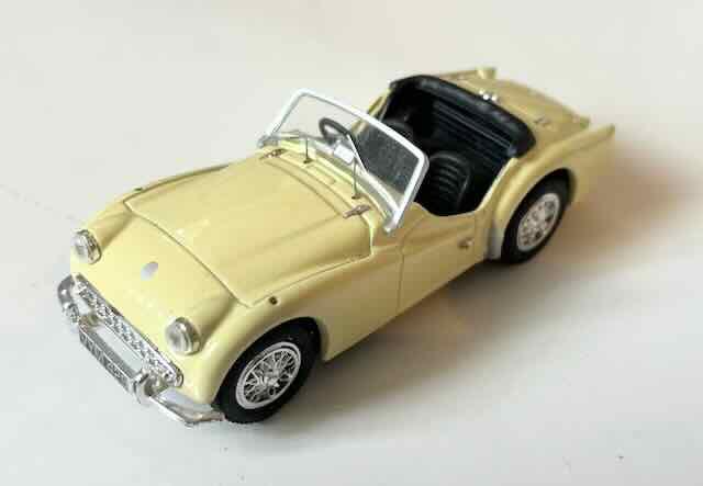 Vanguards 1-43 Scale VA47000 - 1957 Triumph TR3A, Hobby en Vrije tijd, Modelauto's | 1:43, Ophalen of Verzenden, Zo goed als nieuw