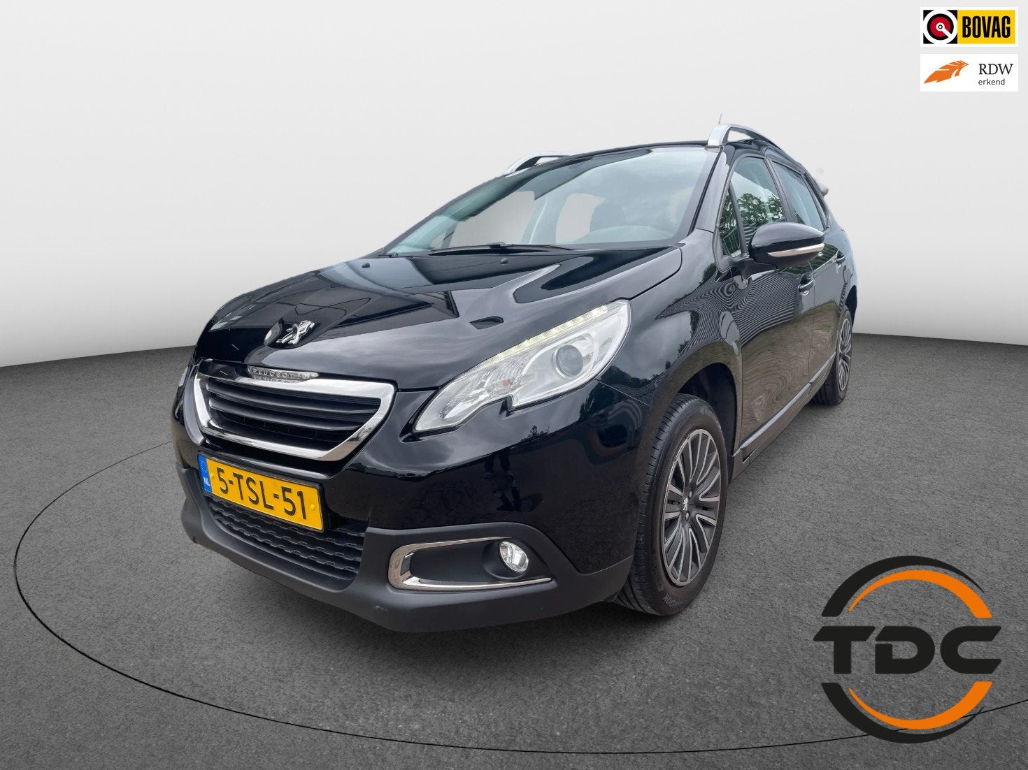 Peugeot 2008 1.2 VTi NAVI PDC PANO AIRCO CRUISE, Auto's, Euro 5, Stof, Zwart, 1199 cc
