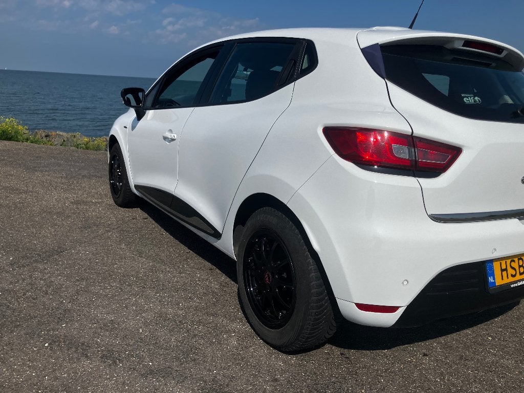 Renault Clio 1.2 54KW 5-DRS 2017 Wit, Voorwielaandrijving, Stof, 565 kg, Zwart