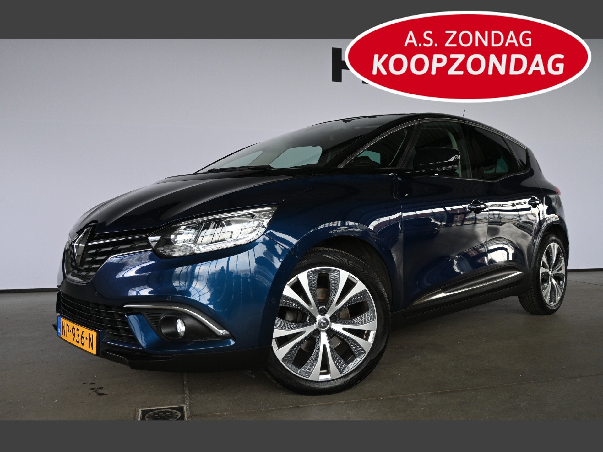 Renault Scénic 1.2 TCe Intens Clima Navigatie Cruise Contro, Auto's, Voorwielaandrijving, Stof, Gebruikt, 4 cilinders