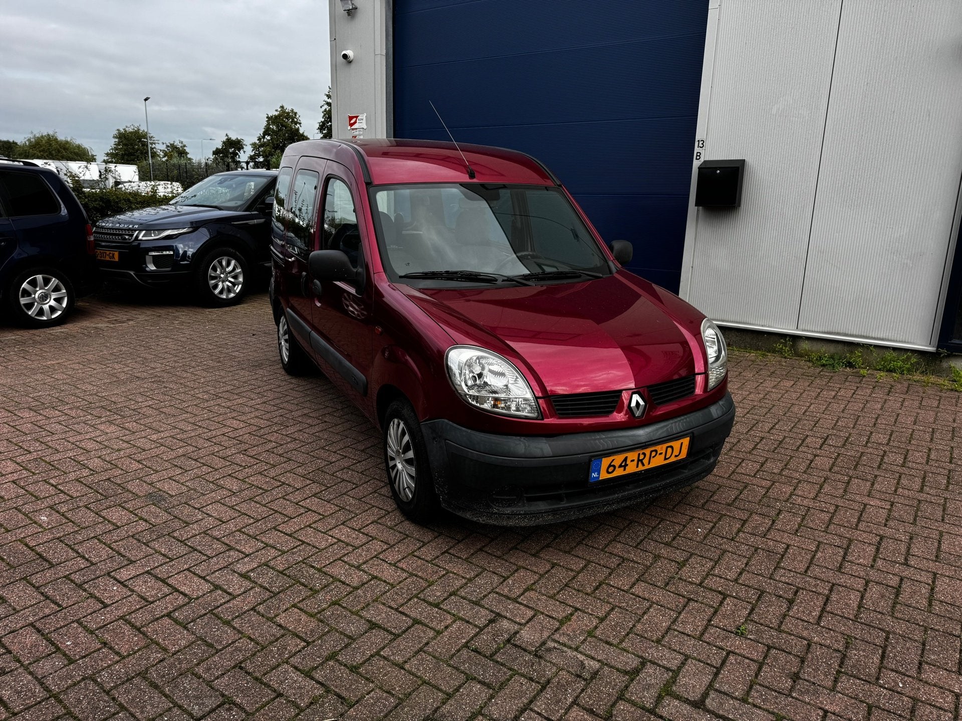 Renault Kangoo 1.6-16V Expression, Auto's, Stof, Gebruikt, 1095 kg, 49 €/maand