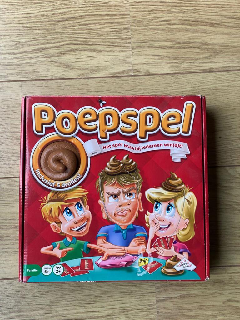 Poepspel: het spel waarbij iedereen win(d)t!, Drie of vier spelers, Ophalen of Verzenden, Zo goed als nieuw, Identity Games