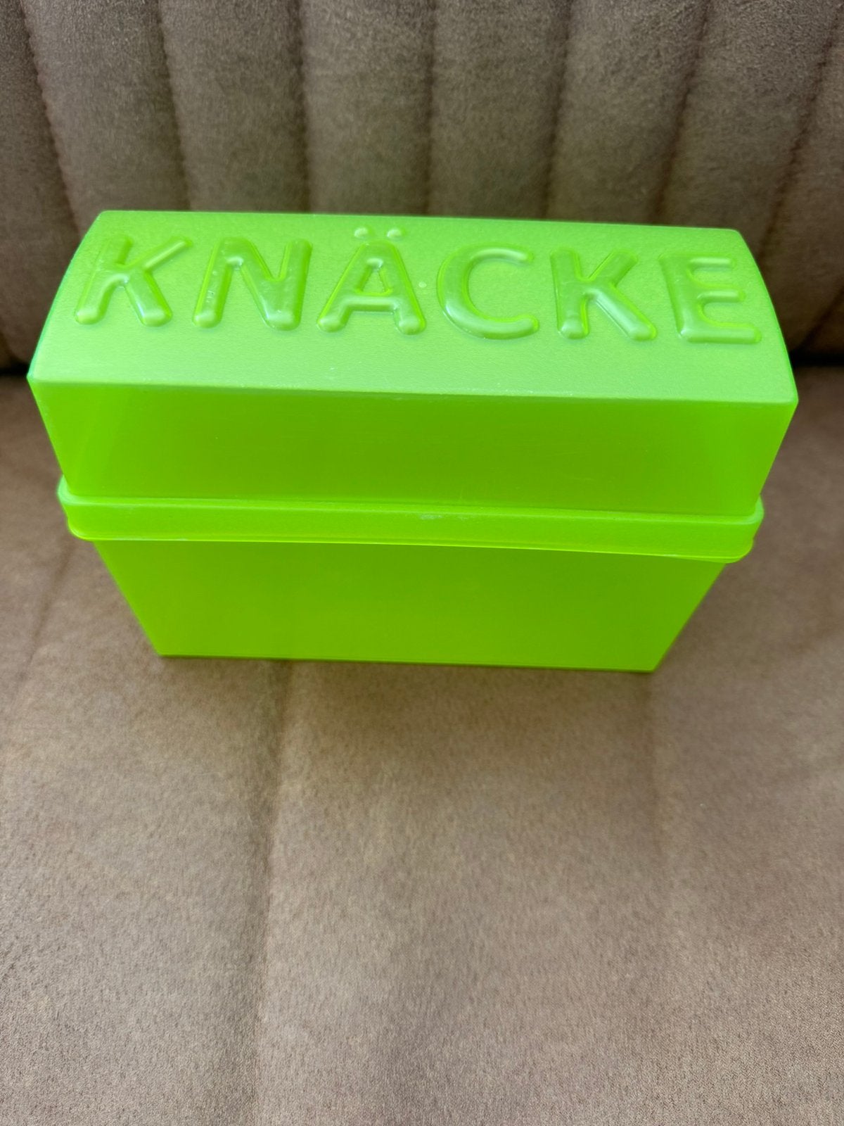 Cracker doos, Huis en Inrichting, Groen, Kunststof, Ophalen of Verzenden, Zo goed als nieuw
