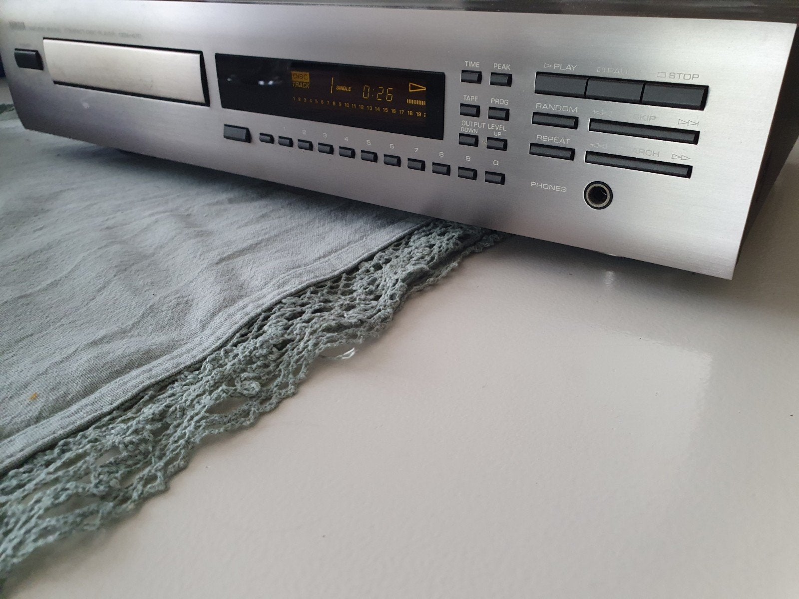 Yamaha CDX-470 Natural Sound Compact Disc Player, Audio, Tv en Foto, Cd-spelers, Ophalen, Zo goed als nieuw, Overige merken