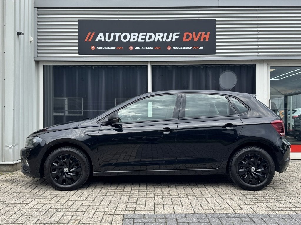 Volkswagen Polo 1.0 Comfortline | CRUISE | AIRCO | BTW | NAP, Auto's, Euro 6, Met garantie (alle), Zwart, Origineel Nederlands