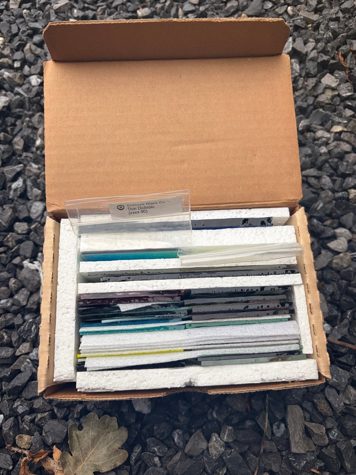 Vintage Bullseye glasstalen 1991 – Tiffany sample set, Overige thema's, Meerkleurig, Ophalen of Verzenden, Zo goed als nieuw