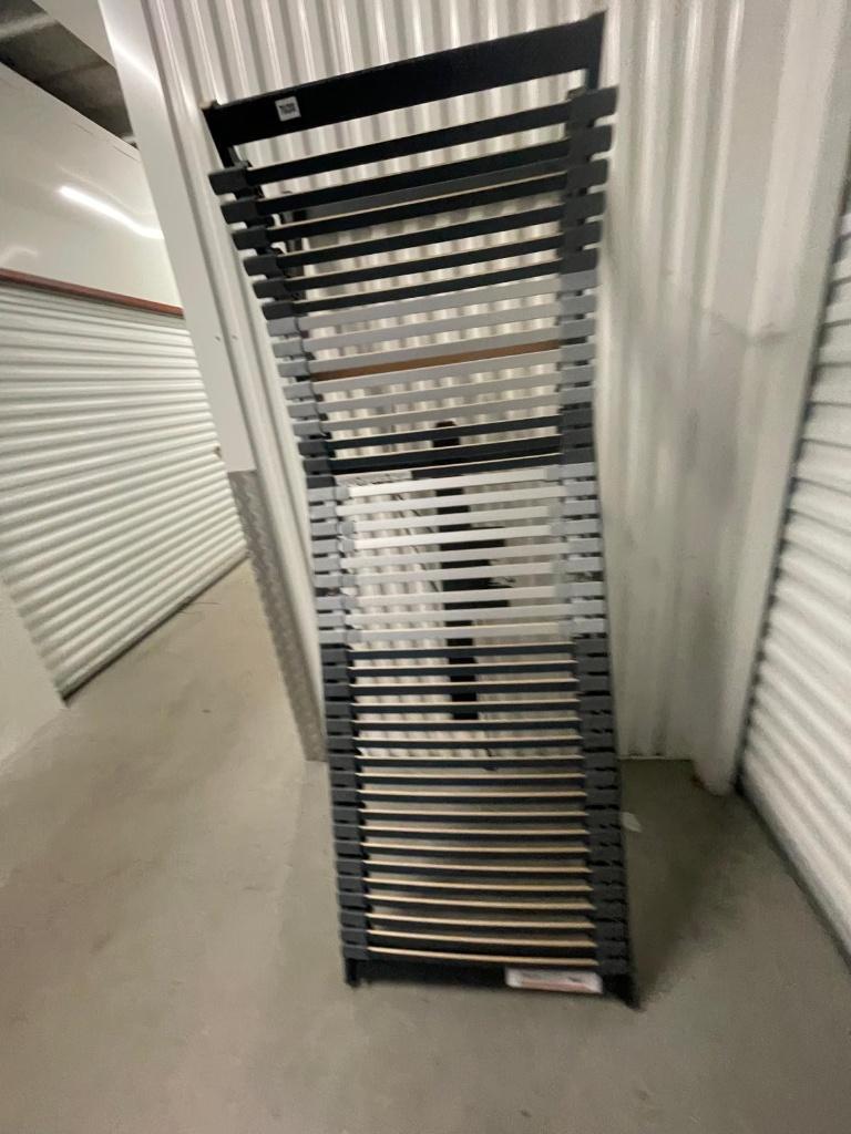 2 Elektrische Lattenbodems (70x200 cm), Ophalen, 70 cm of minder, Zo goed als nieuw, Twijfelaar