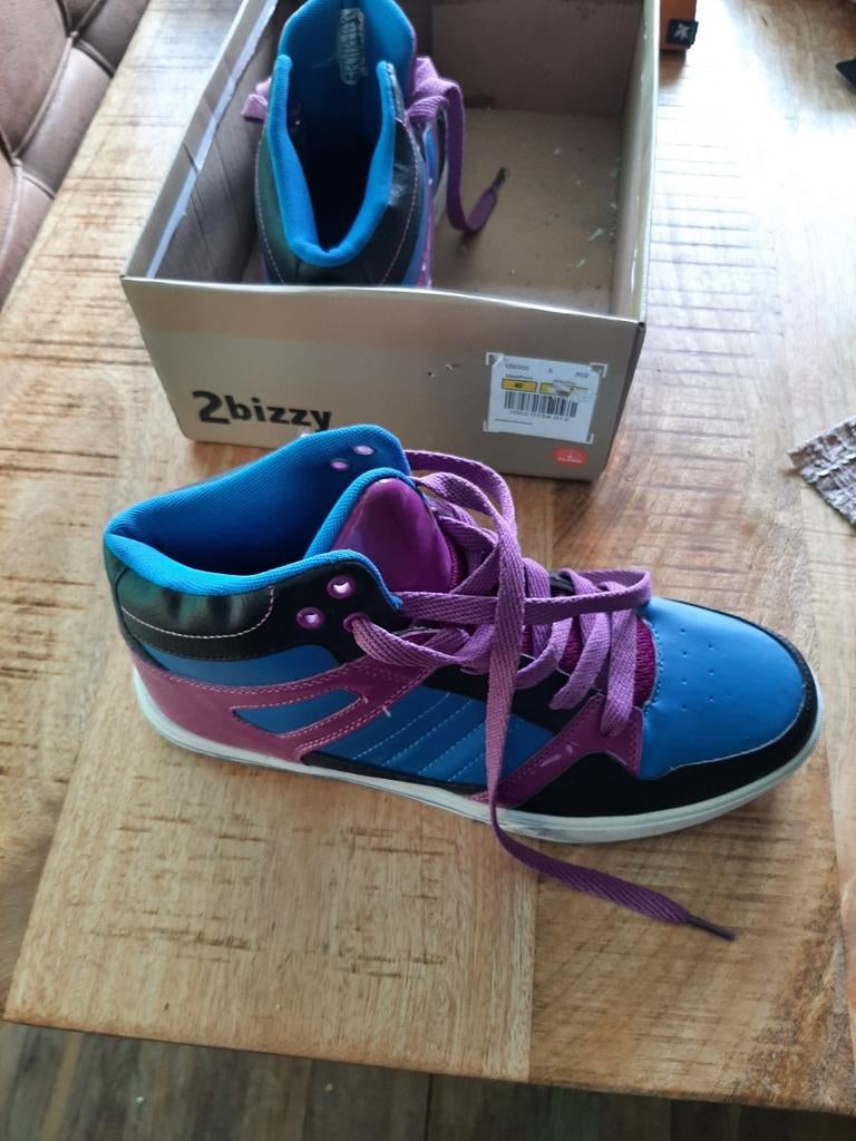 Nieuwe 2bizzy sneakers maat 40, Ophalen of Verzenden