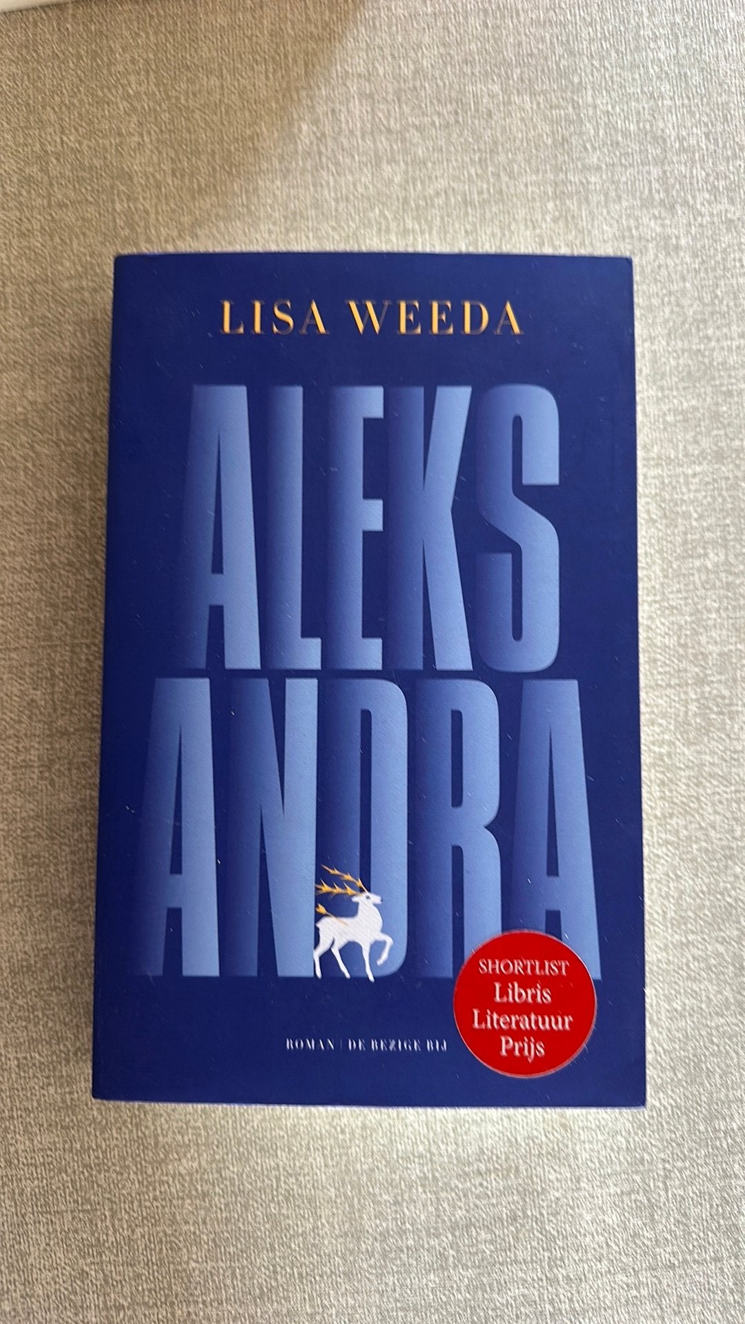 Lisa Weeda - Aleksandra, Boeken, Literatuur, Zo goed als nieuw, Ophalen of Verzenden