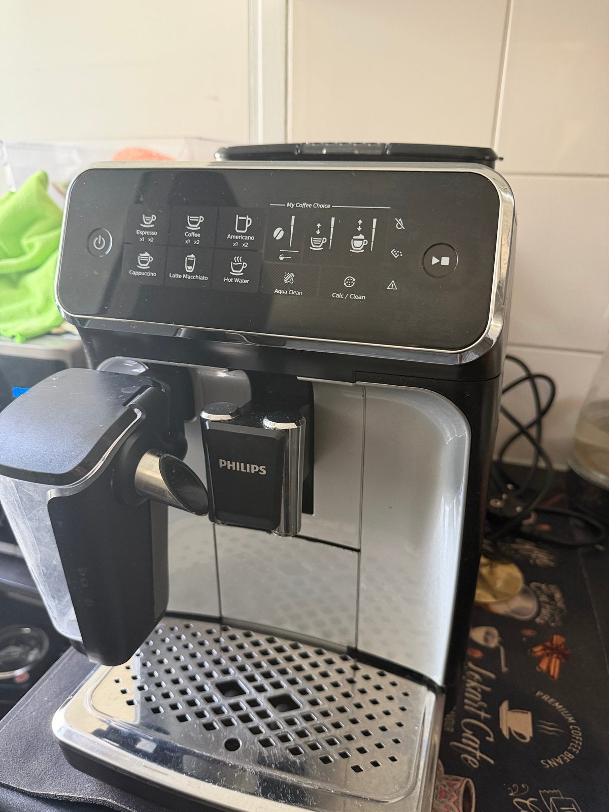 Philips Volautomatische Espressomachine - Zwart, Witgoed en Apparatuur, Afneembaar waterreservoir, Espresso apparaat, 10 kopjes of meer