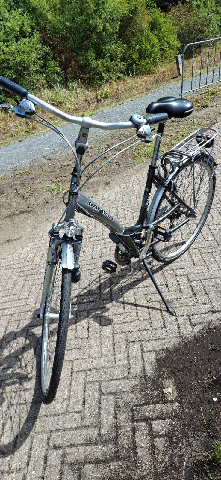 Batavus damesfiets met versnellingen en lage instap, Fietsen en Brommers, Fietsen | Dames | Damesfietsen, Velgrem, Batavus, Versnellingen