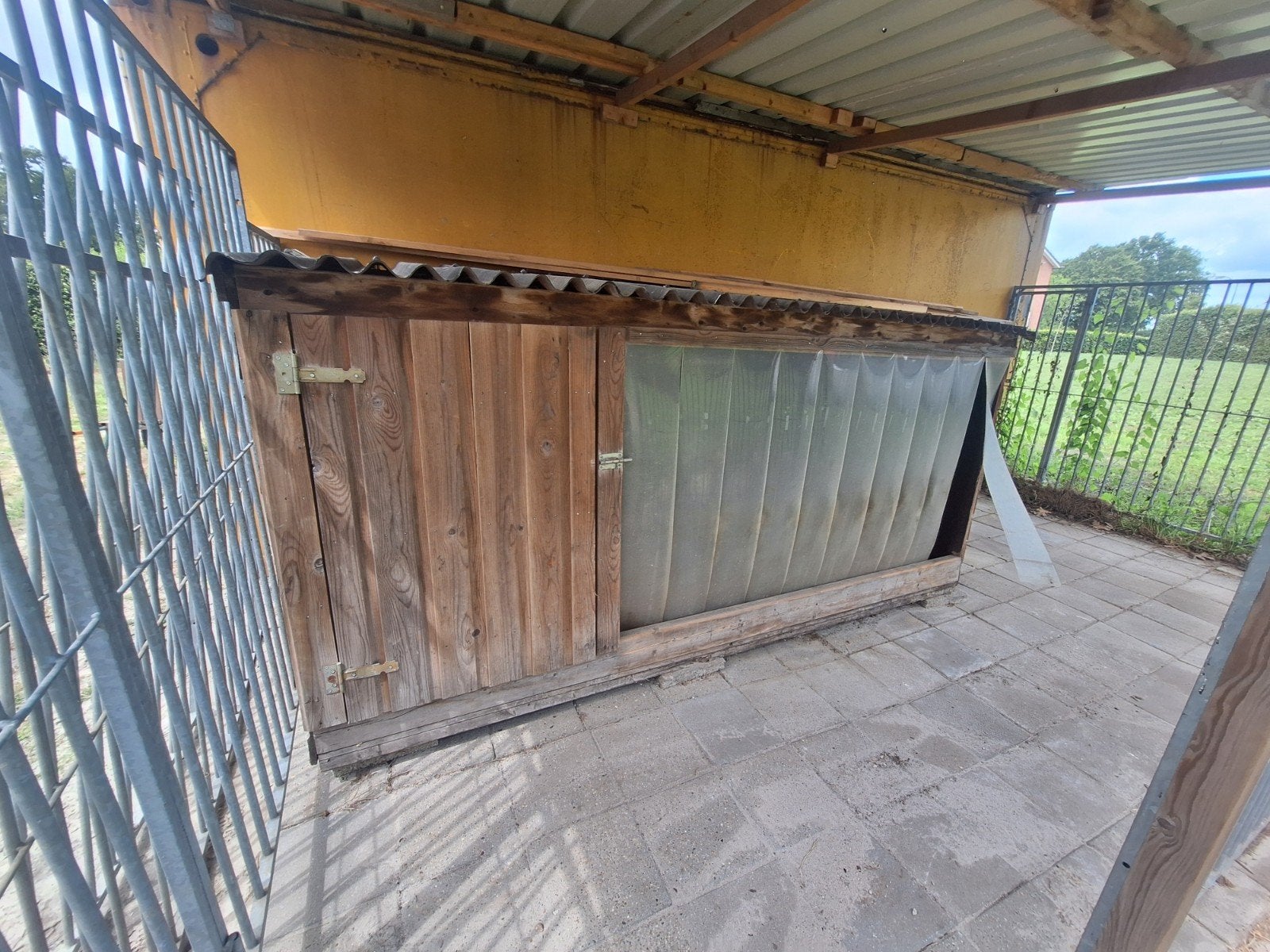 Hondenhok te koop, Dieren en Toebehoren, Hondenhokken, Ophalen, 110 cm of meer, 100 cm of meer