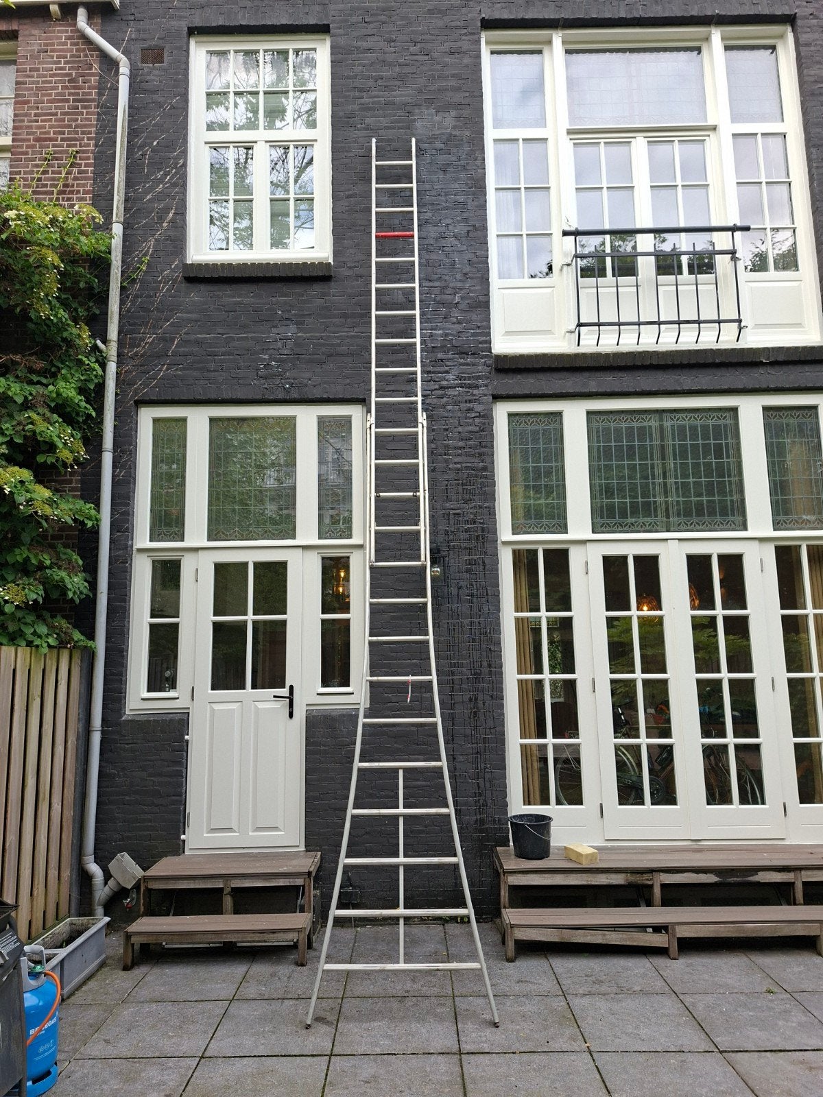 Uitschuifbare Altrex ladder 6.5m (ingeklapt 3.8m), Ophalen