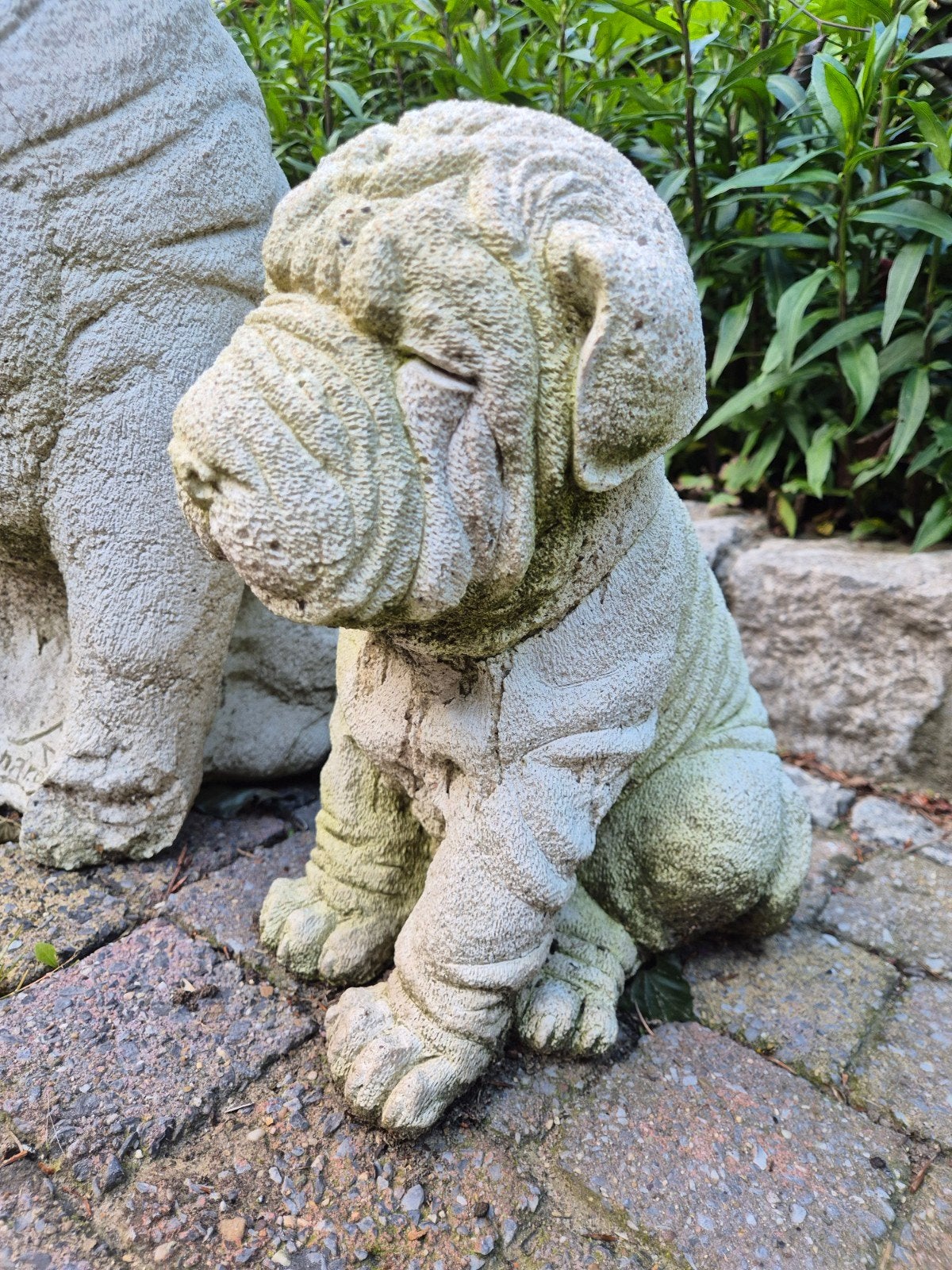 Sharpei puppy massief tuinbeeld, Tuin en Terras, Ophalen, Gebruikt, Steen, Dierenbeeld