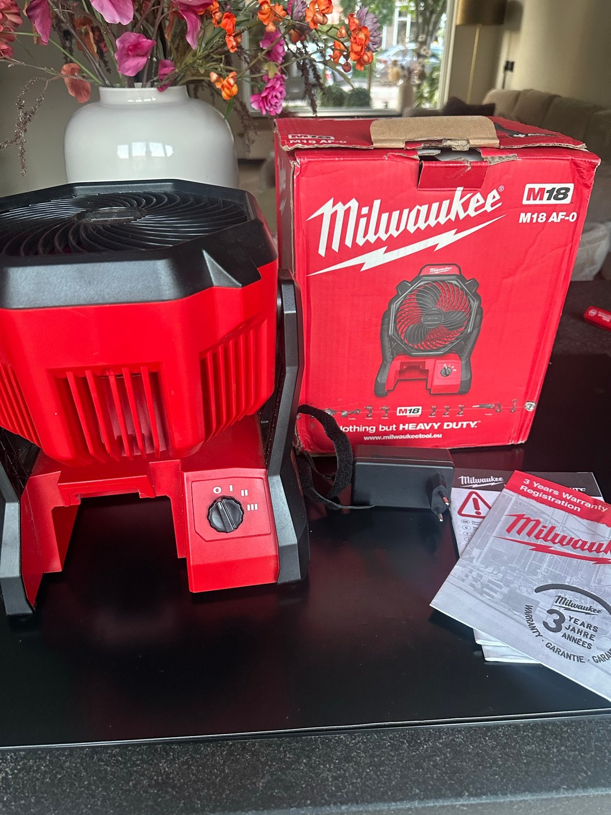 Milwaukee M18 AF-0 Ventilator (Zonder Accu), Witgoed en Apparatuur, Ophalen of Verzenden, Zo goed als nieuw, Tafelventilator