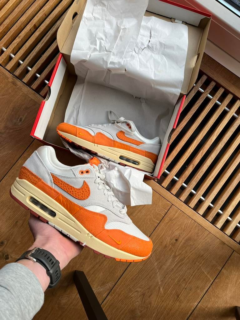 Air max 1 magma orange, Ophalen of Verzenden, Zo goed als nieuw, Overige kleuren