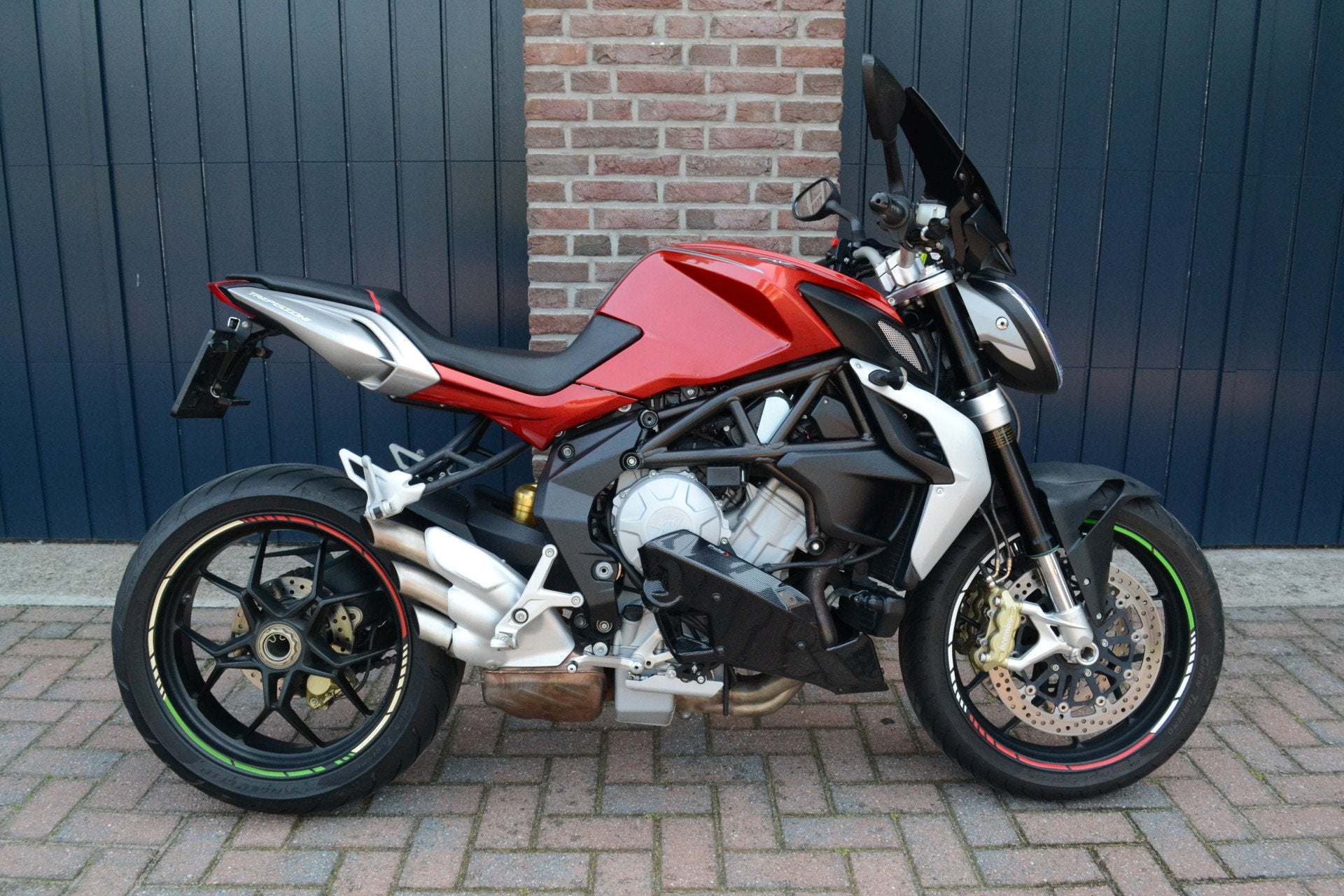 MV Agusta F3 800 Brutale (bj 2013), Motoren, Motoren | MV Agusta, Autobedrijf Hilberdink, Info@autobedrijfhilberdink.nl, Zuideropgaande 137
7913TL  HOLLANDSCHEVELD, NL