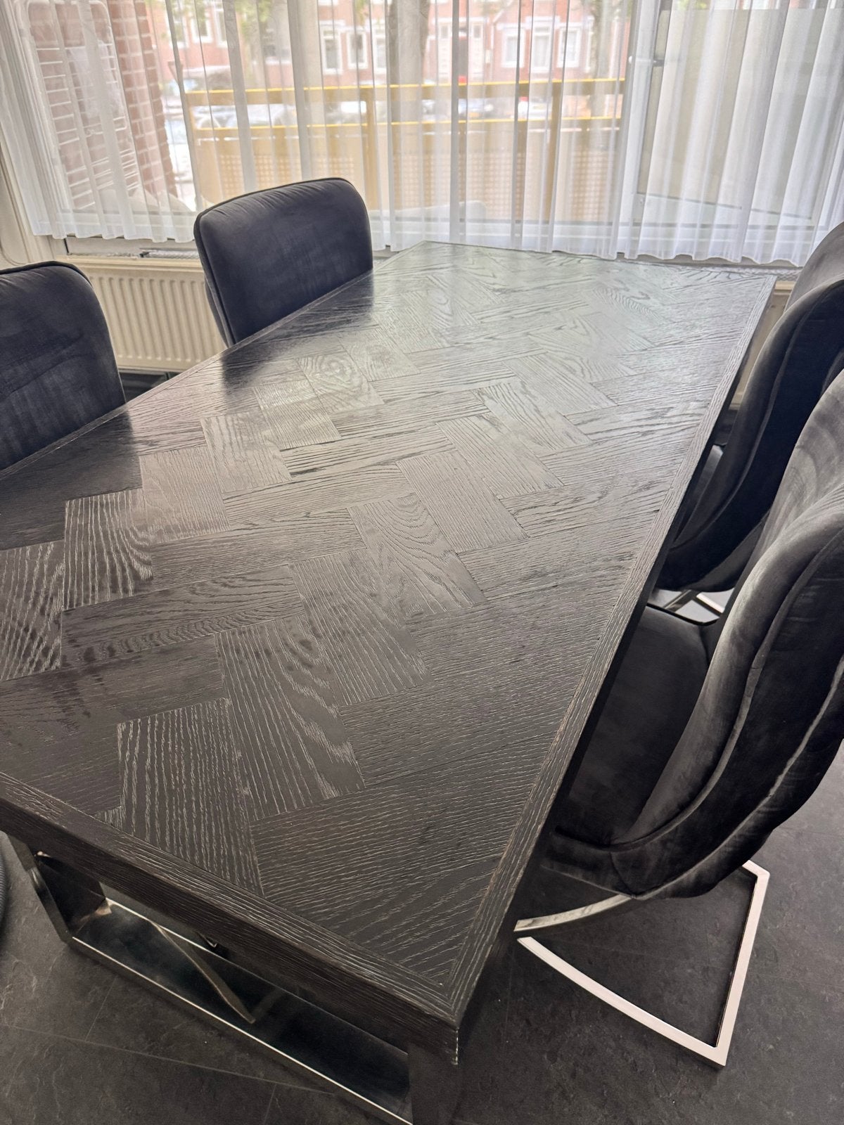 Richmond Blackbone Eettafel van Eikenhout, Ophalen, Zo goed als nieuw, 4 tot 6 stoelen