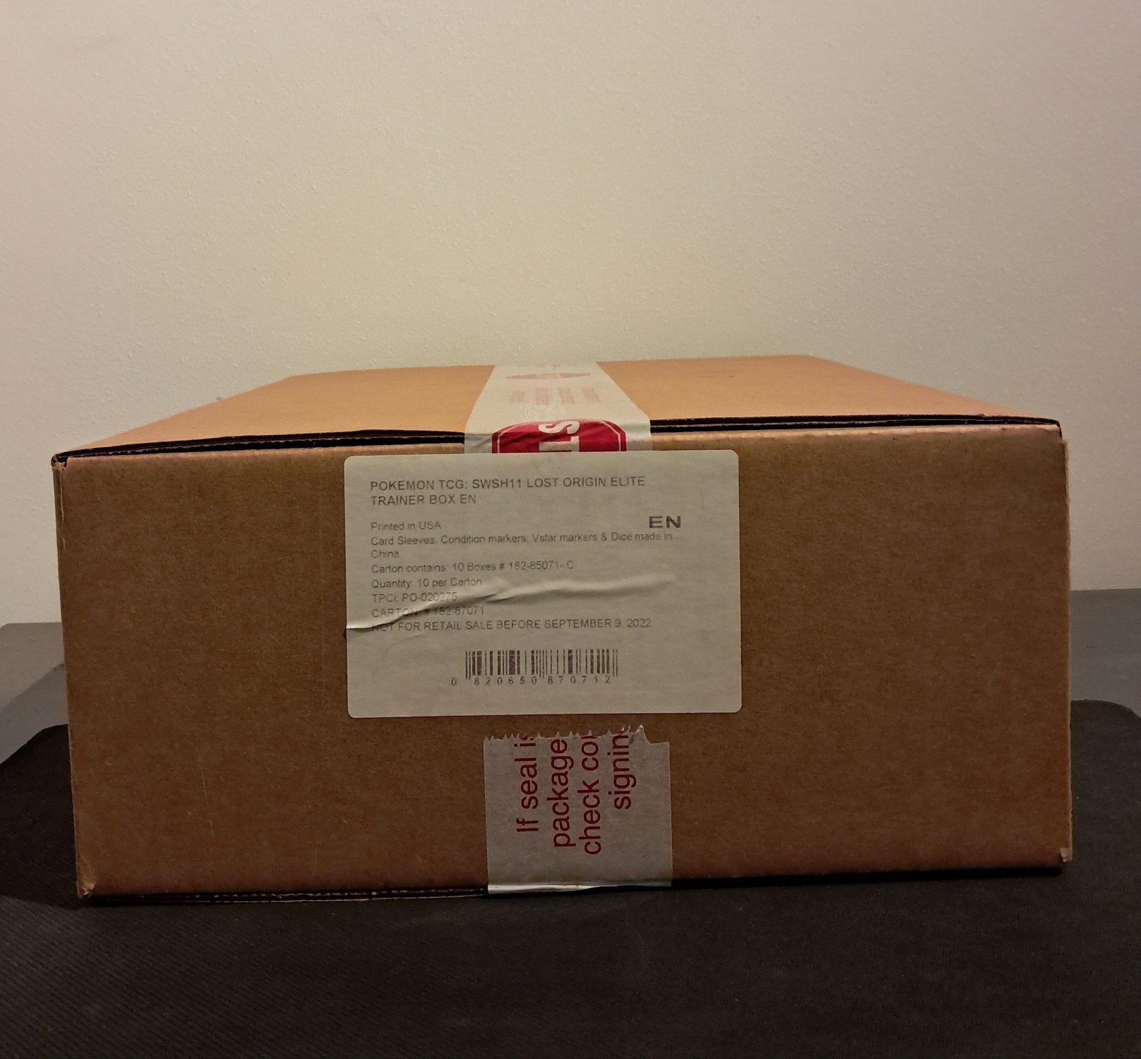 Pokémon Lost Origin ETB case, Ophalen, Nieuw, Booster, Foil