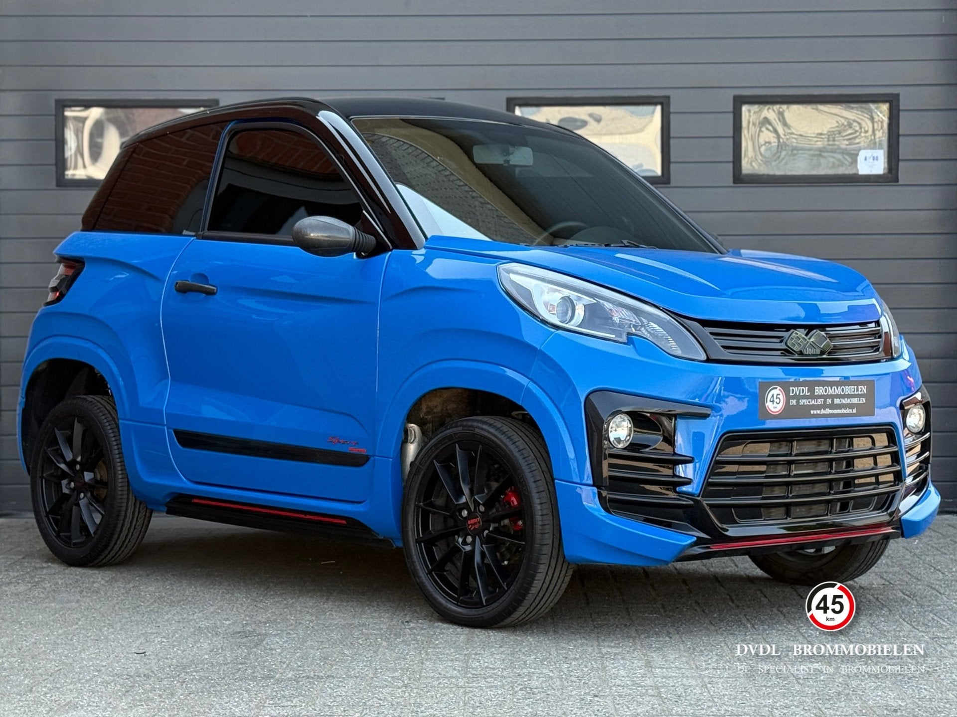 Ligier JS60 Sport Ultimate Brommobiel 2022 1e eig 21dkm ZGAN, Gebruikt, DVDL Brommobielen, Staarten 32
5281PL  Boxtel, NL, Info@dvdlbrommobielen.nl