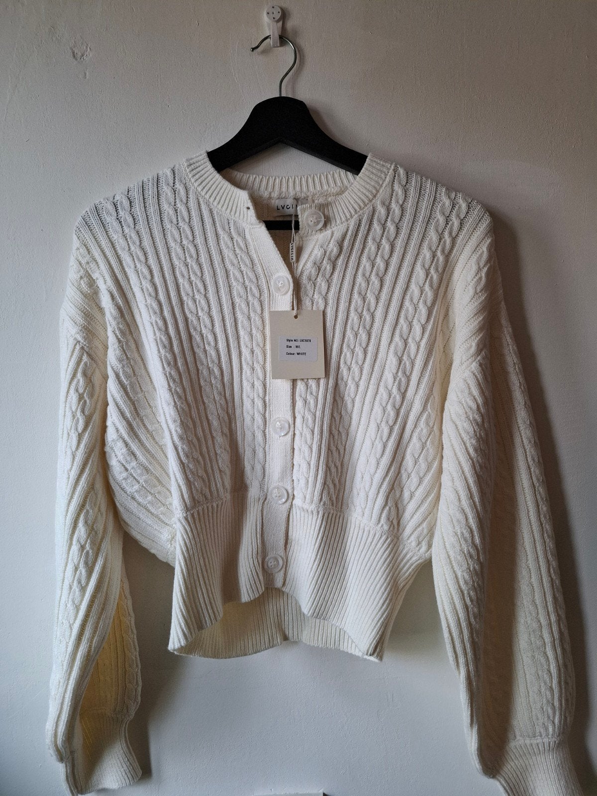 Partij 8 Lvcilia wintertruien/vesten Universele maat t/m 38, Kleding | Dames, Maat 38/40 (M), Lvcilia, Beige, Lvcilia