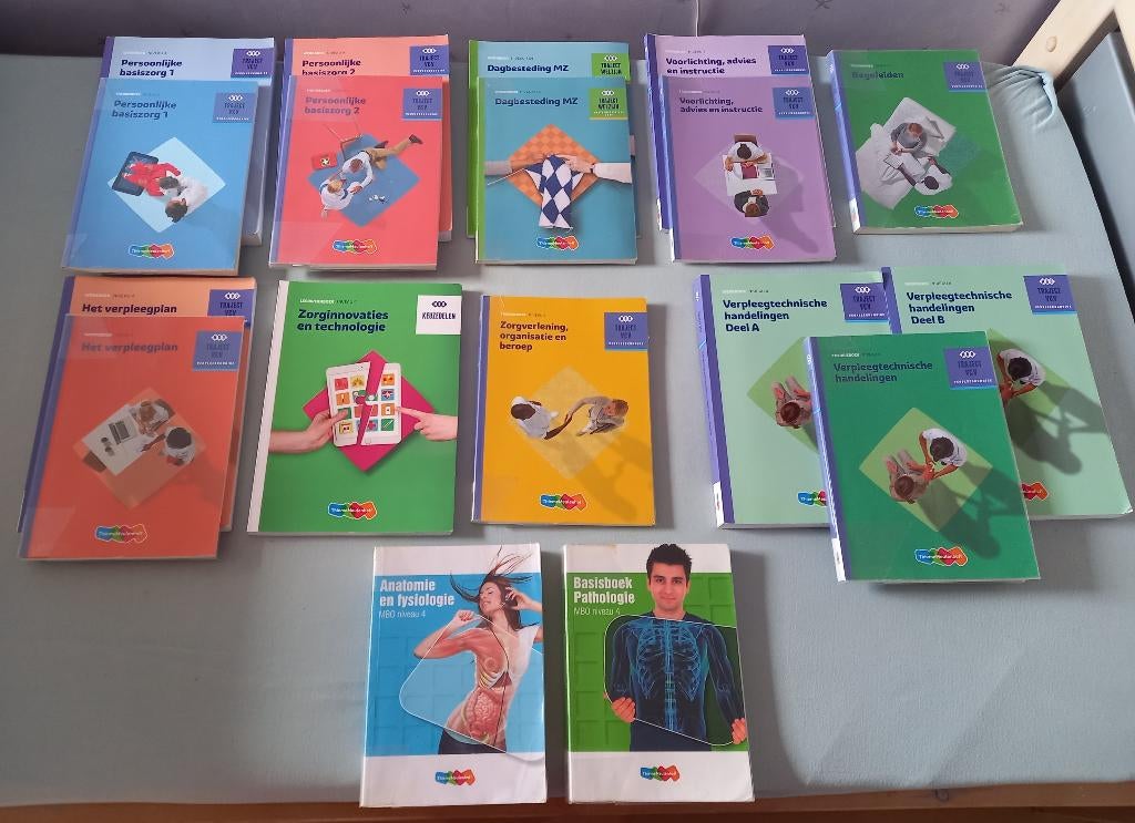 Alle MBO verpleegkundige boeken (inc. werkboeken), ThiemeMeulenhoff, Ophalen of Verzenden, Zo goed als nieuw, MBO