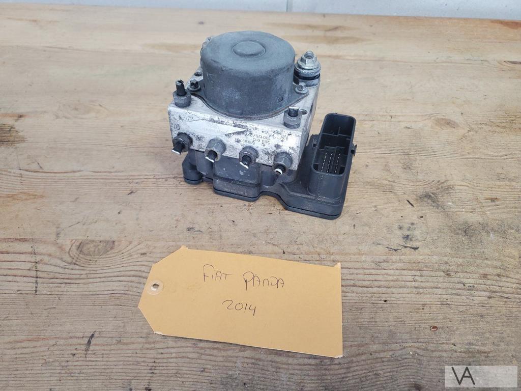 Fiat Panda 2012 - 2020 abs pomp 51932761 goede staat €30, Gebruikt, -, -, Ophalen of Verzenden
