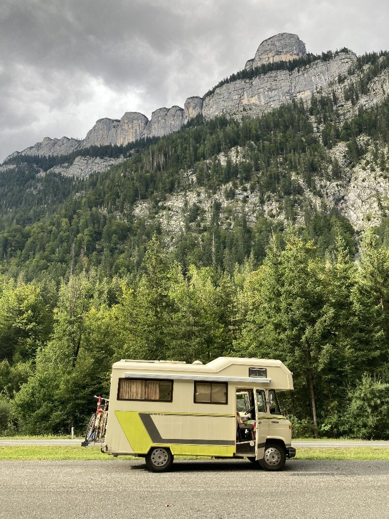 Mercedes-Benz L 407D camper 1981, Buscamper of Camperbus, Gaslek-detector, Mercedes-Benz, Particulier