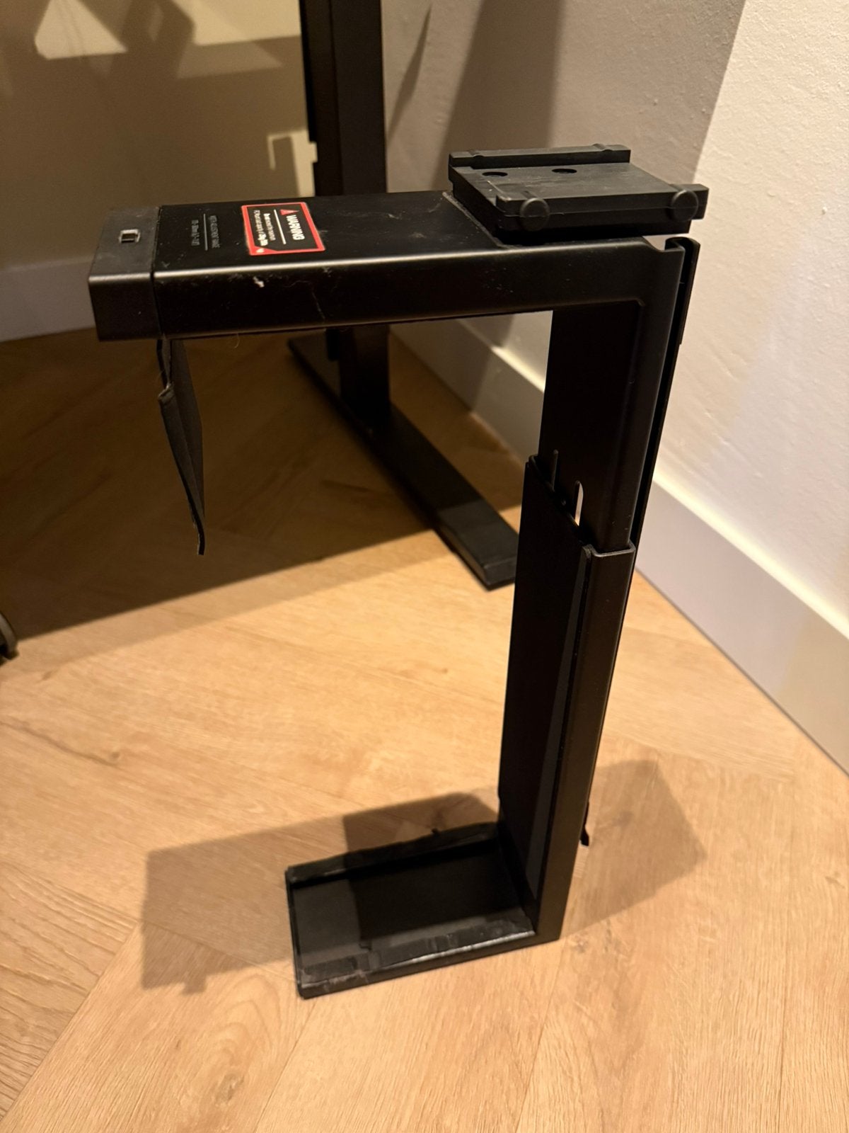 Secret labs pc mount, Huis en Inrichting, Ophalen of Verzenden, Zo goed als nieuw