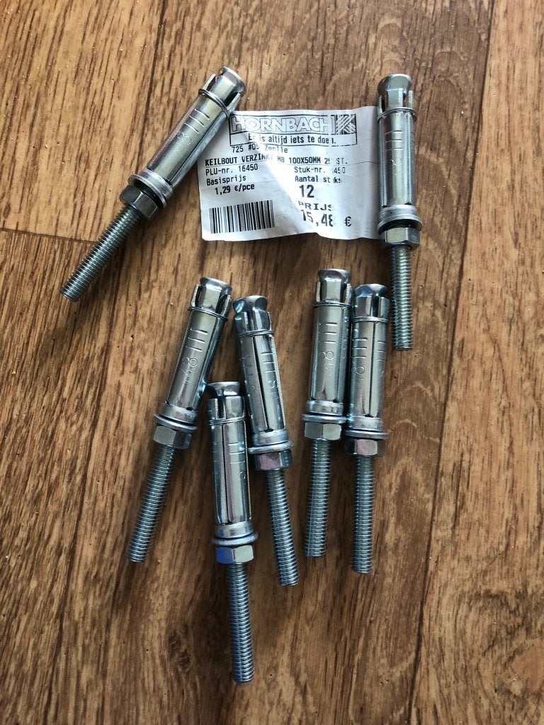 Keilbouten verzinkt M8 100x50mm (7 stuks beschikbaar), Ophalen of Verzenden, Nieuw, Bouten of Moeren