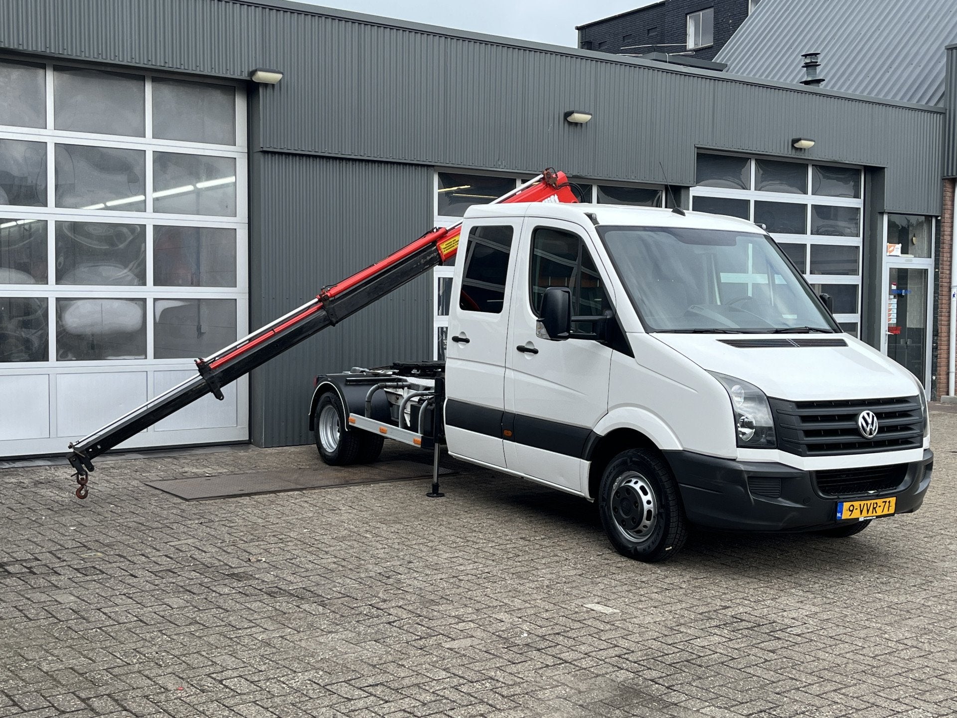 Volkswagen Crafter 46 2.0 TDI Be-Trekker Maxilift Laadkraan, Euro 5, Gebruikt, Zwart, 4 cilinders