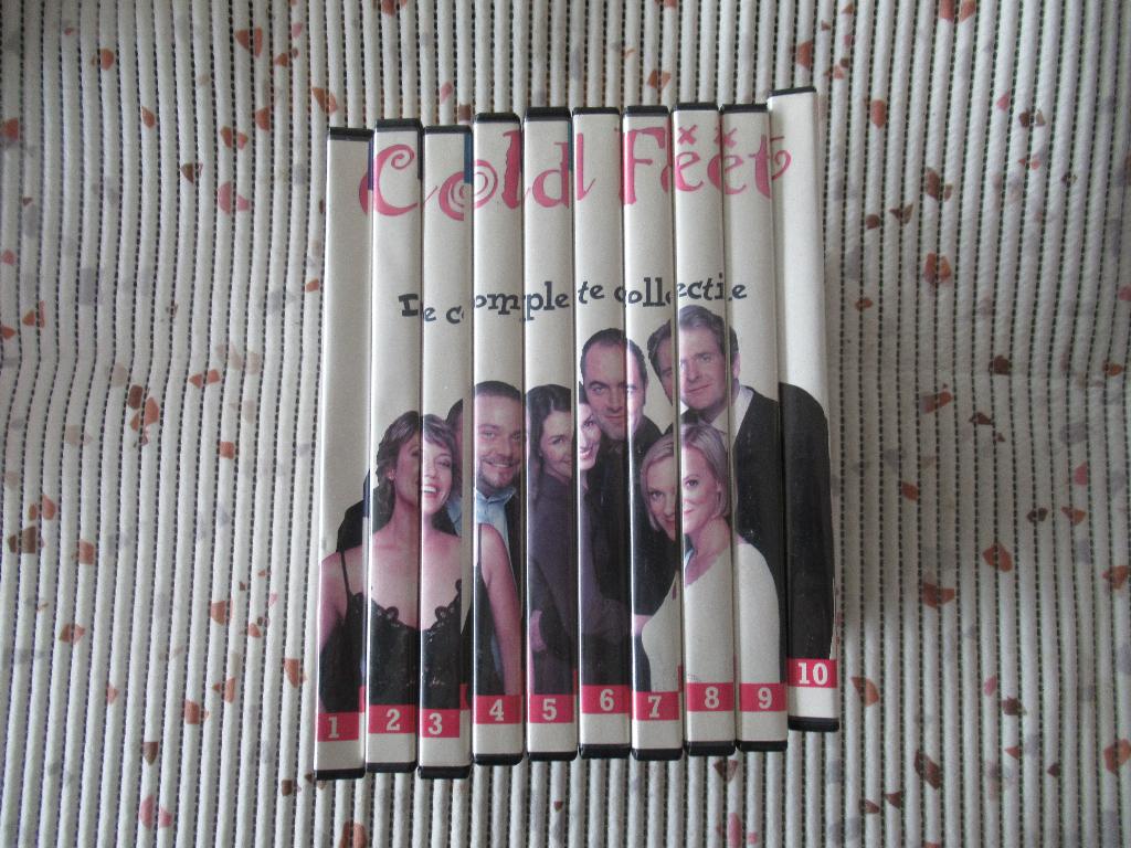 Cold Feet DVD, seizoen 1, 2, 3, 4 en 5, Alle leeftijden, Verzenden, Zo goed als nieuw