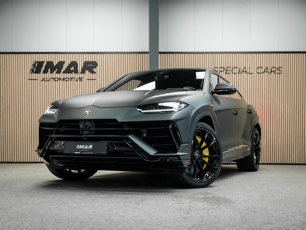 Lamborghini Urus 4.0 V8 S | Urus S | BTW | Akrapovic | Lucht, Automaat, Zwart, Bedrijf, Vierwielaandrijving