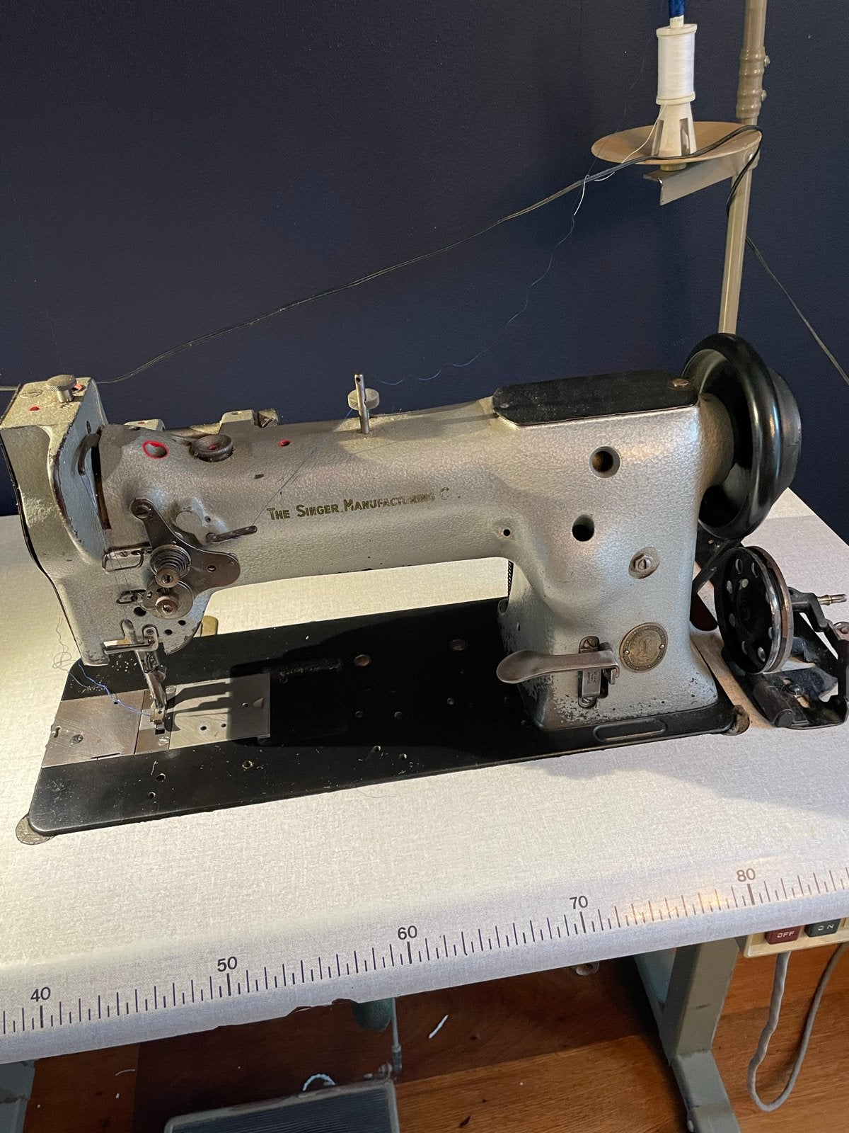 Industriële Singer naaimachine - Sterk en betrouwbaar, Ophalen, Gebruikt, Singer, Naaimachine