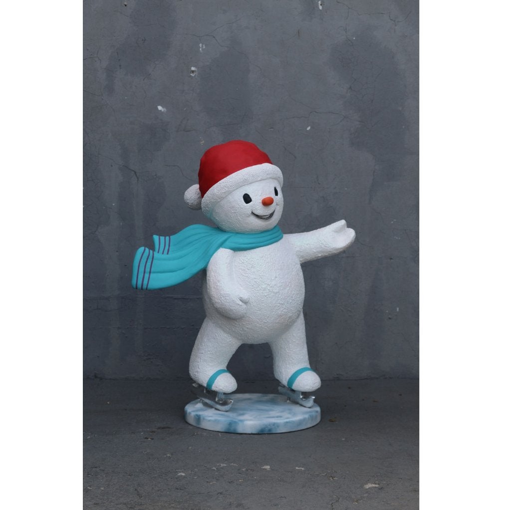 Snowboy skating with red hat – Sneeuwpop Hoogte 133 cm, Diversen, Ophalen, HorecaBeelden, Nieuw, HorecaBeelden