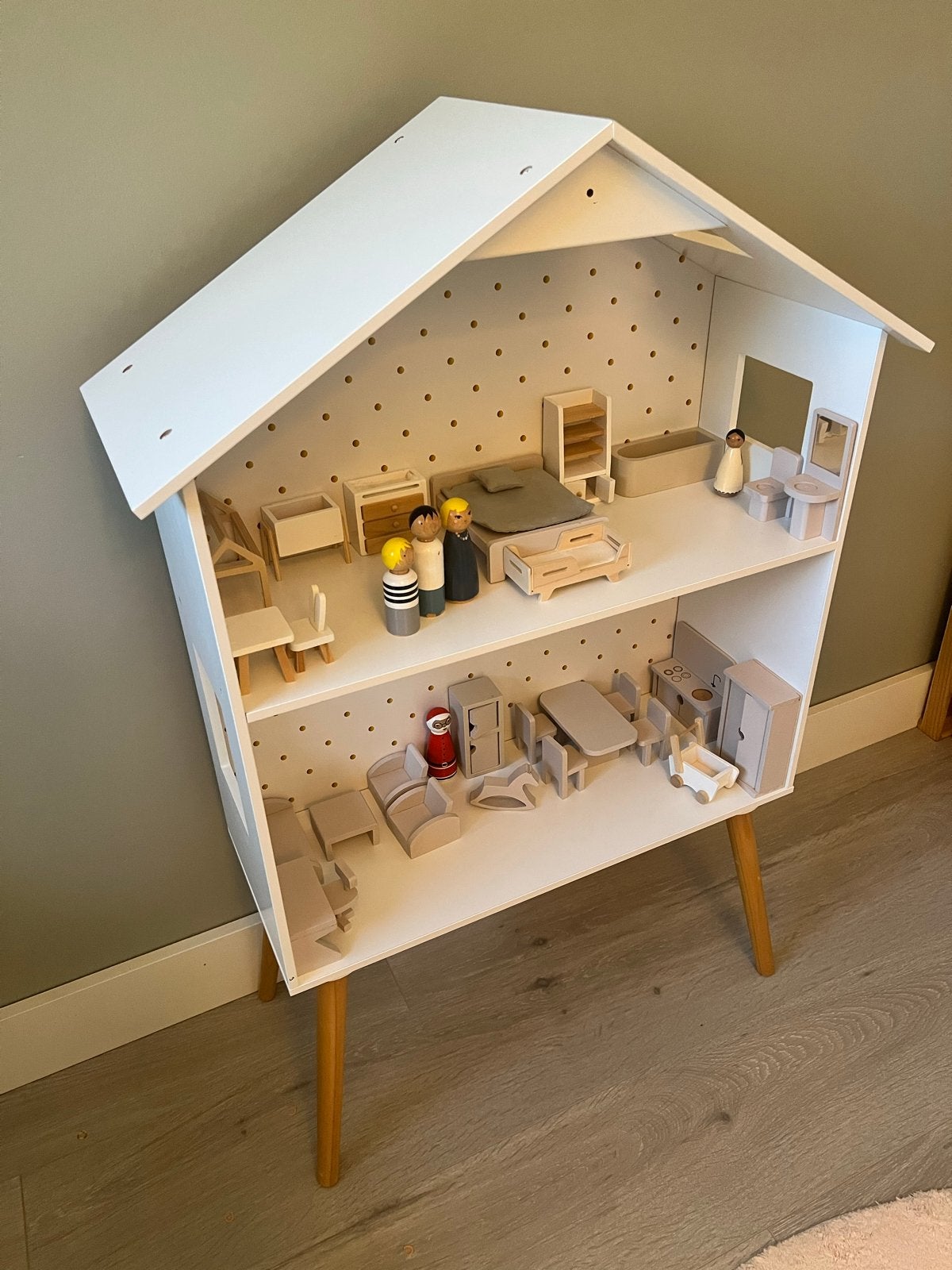 Petite amelie Houten Poppenhuis met Meubels en Poppetjes, Ophalen, Gebruikt, Poppenhuis