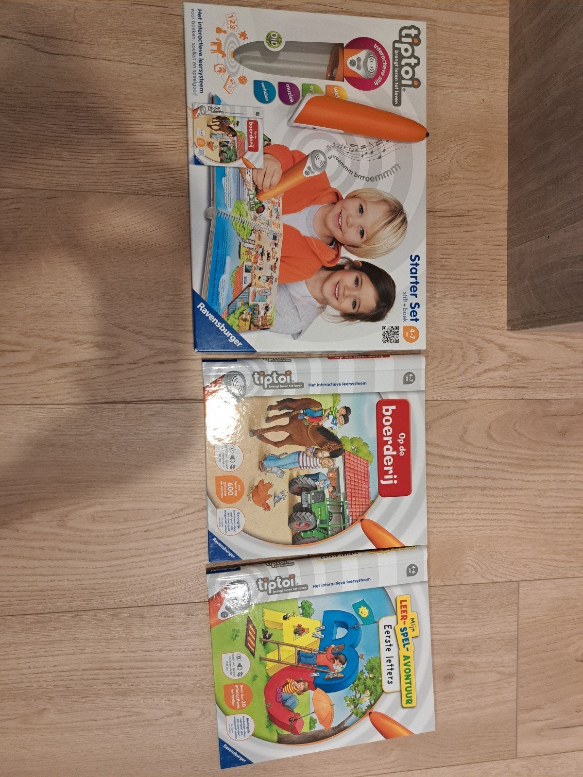 Tiptoi Starter Set met 2 boeken: Boerderij en Eerste Letters, Kinderen en Baby's, Ophalen of Verzenden, Zo goed als nieuw, Taal en Lezen