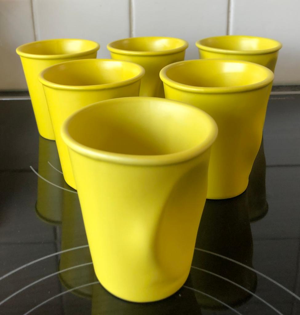 6 gele Revol Deukbekers, Keramiek, Nieuw, Ophalen of Verzenden, Overige stijlen