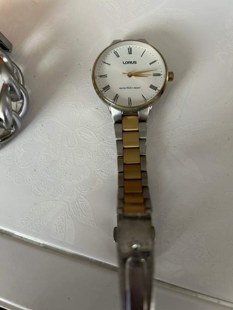Lotus dames horloge, Sieraden, Tassen en Uiterlijk, Horloges | Dames, Ophalen, Zo goed als nieuw, Staal, Overige merken