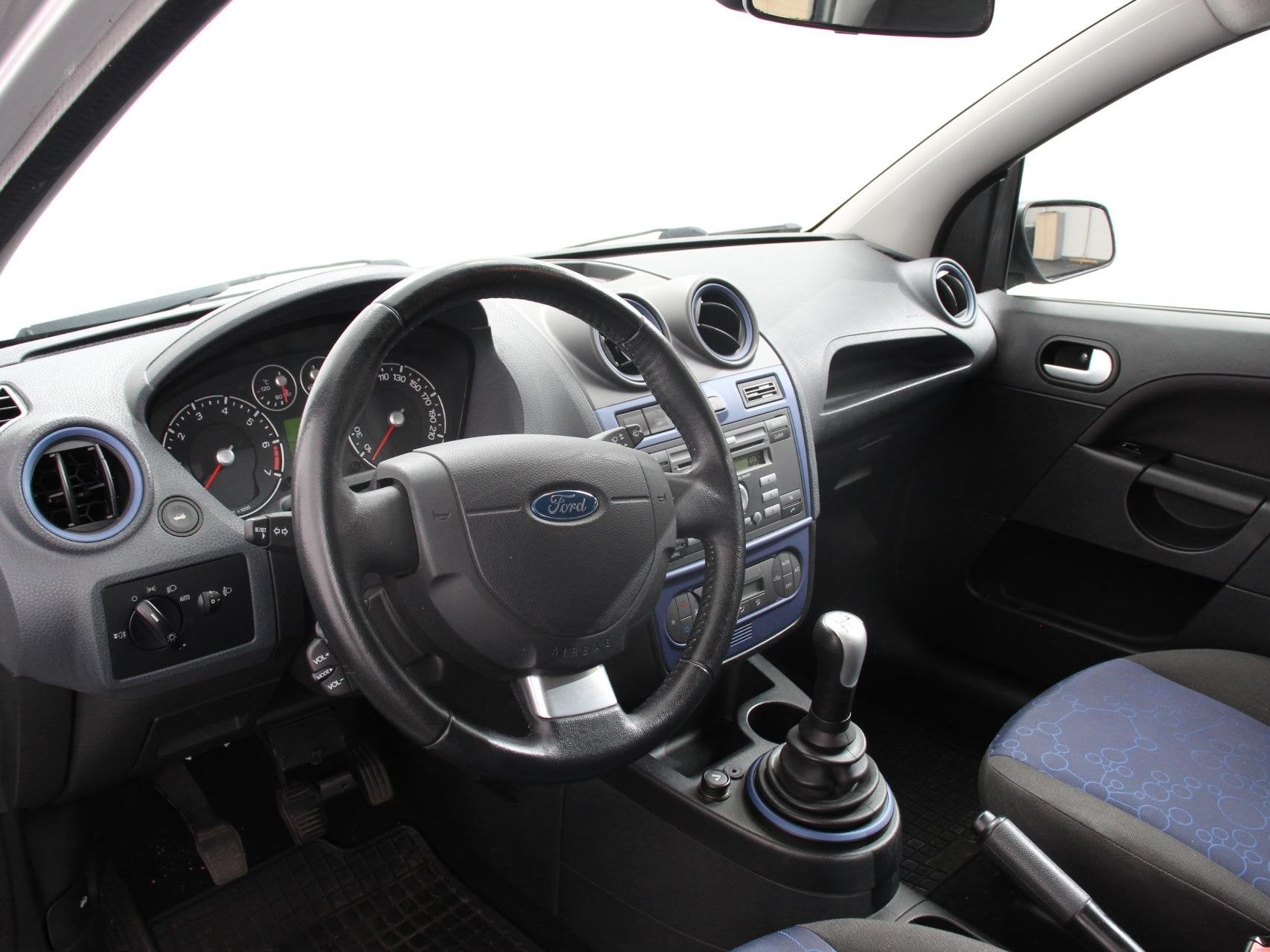 Ford Fiesta 1.3-8V Futura XL Airco Lichtmetalen velgen Elekt, 1299 cc, Stof, 4 cilinders, Verwarmde buitenspiegels