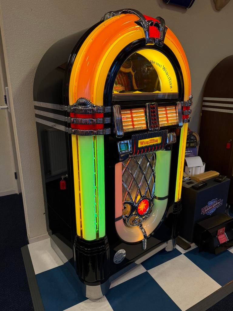 Prachtige Wurlitzer OMT CD100 Onix Geleverd Met Garantie!, Ophalen, Info@jukeboxgallery.com, Wurlitzer GmbH, Zo goed als nieuw