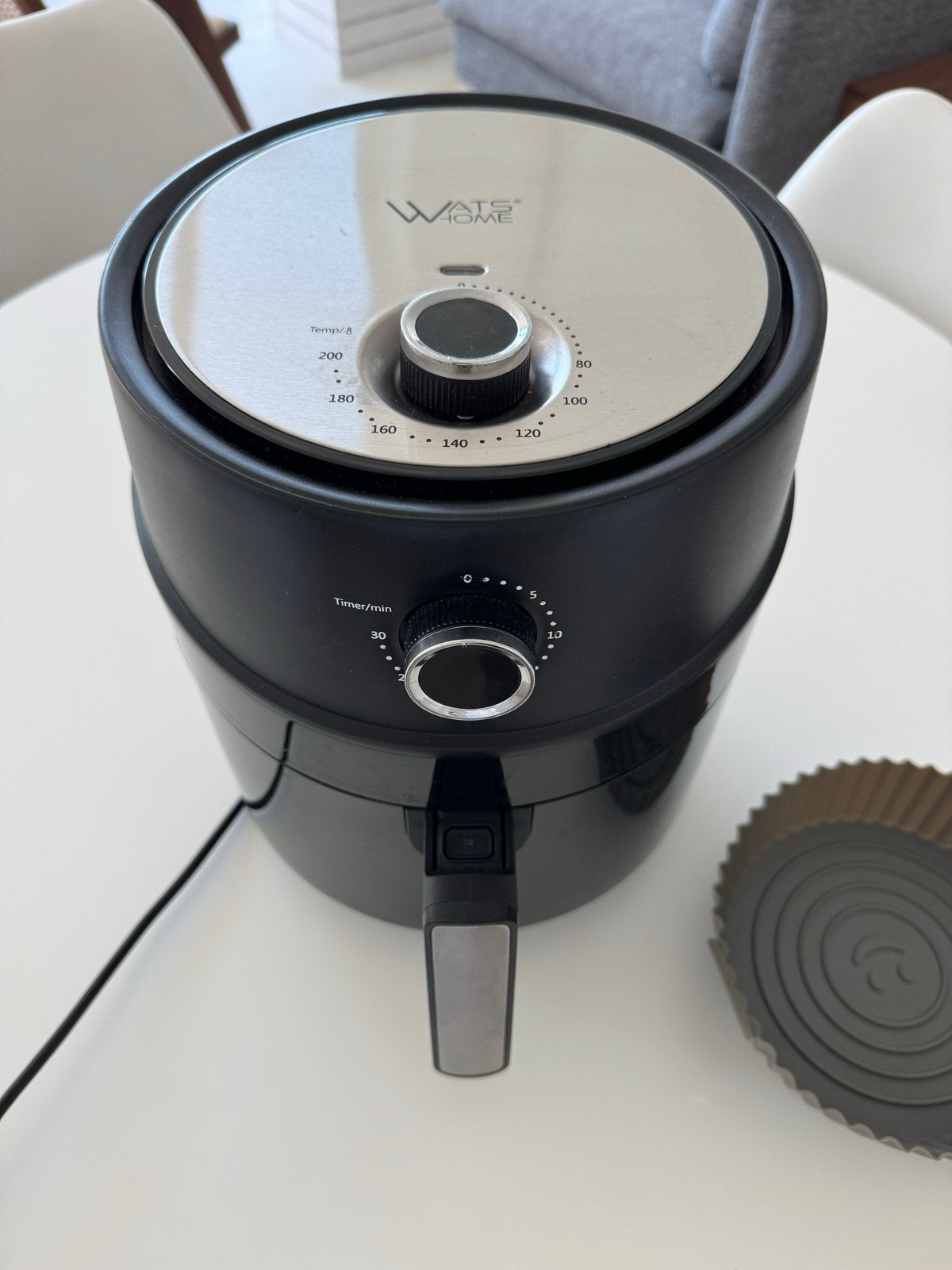 Airfryer Watshome met siliconen bakvormen, Ophalen, Gebruikt, Airfryer