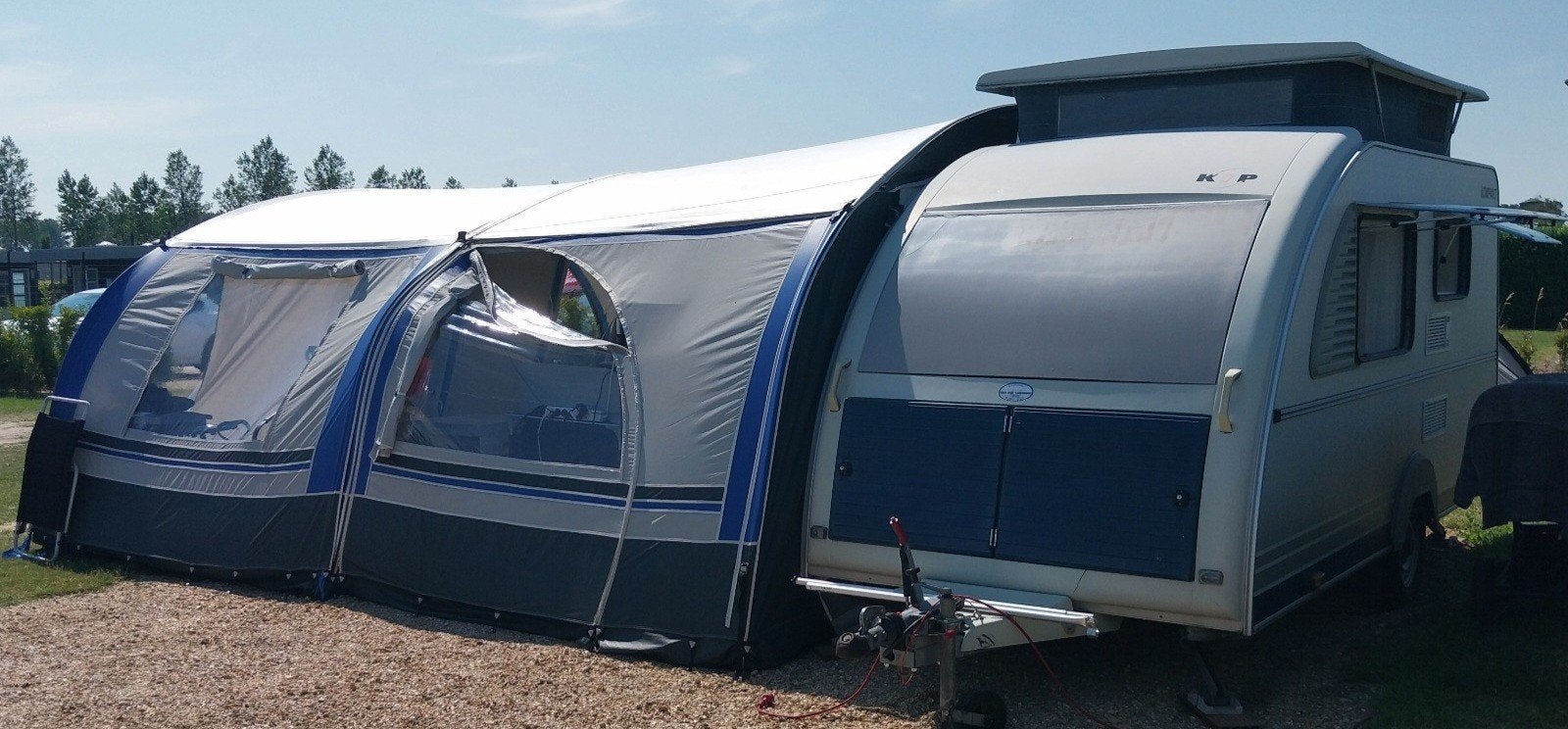 Kip Compact 37 hefdak+zitje - Compacte en lichte caravan, Caravans en Kamperen, Kip, Luifel, Particulier, 500 - 750 kg