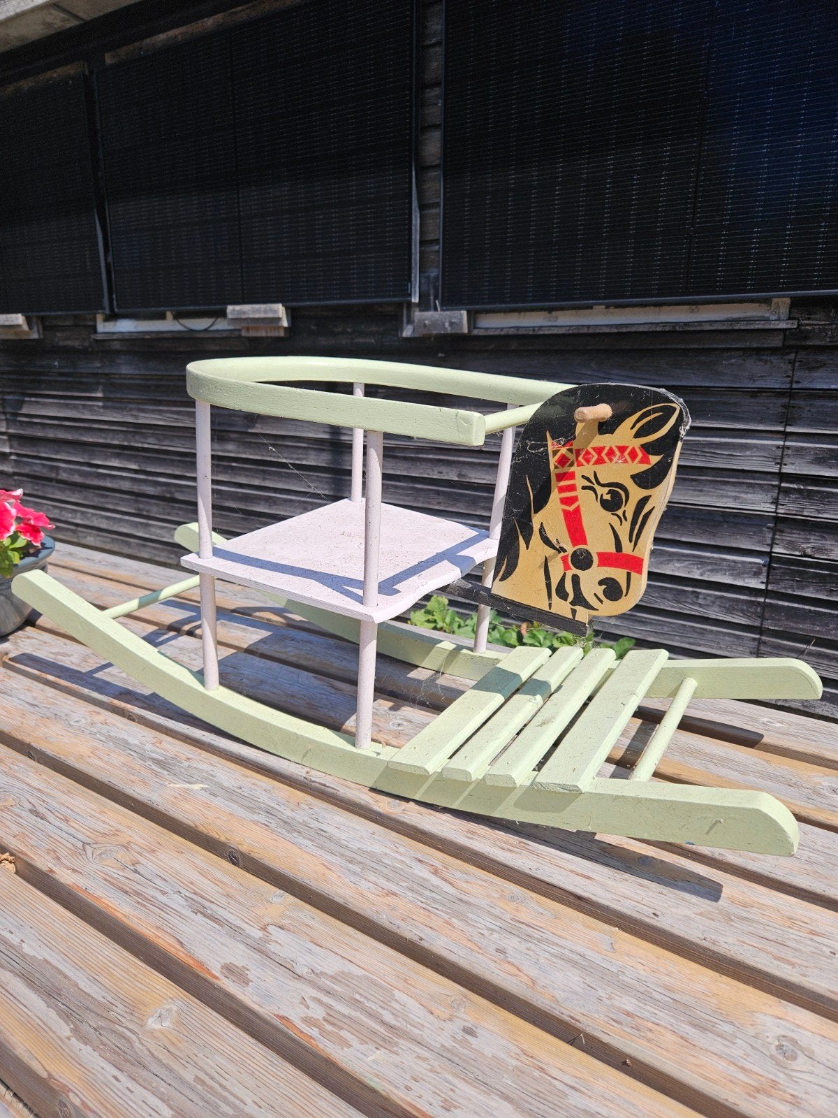 T.E.A.B.   Vintage Hobbelpaard - Groen met houten paardenhoo, Ophalen, Gebruikt