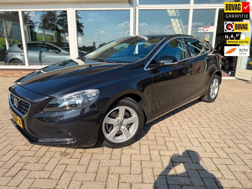 Volvo V40 1.6 T2 Momentum/ Navi/ Leder/ Soel verwarming/ Cru, Auto's, Volvo, Bedrijf, Te koop, V40, ABS, Airbags, Airconditioning